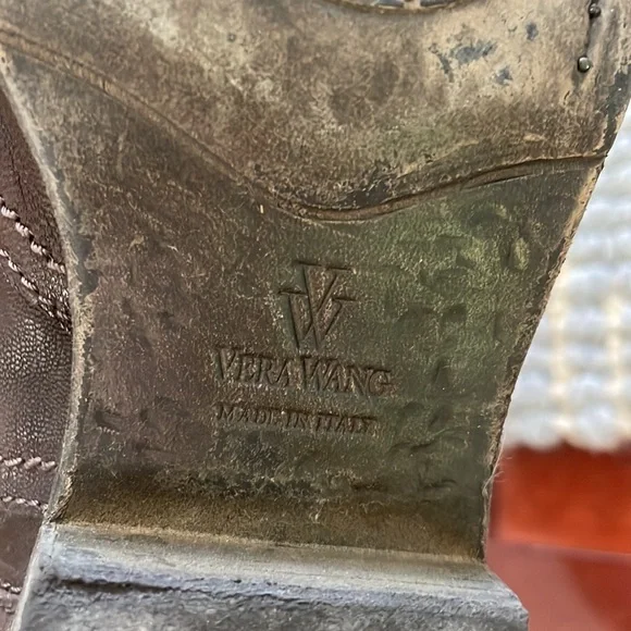 Vera wang boot - Picture 3 of 3